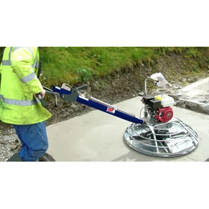 Power trowel